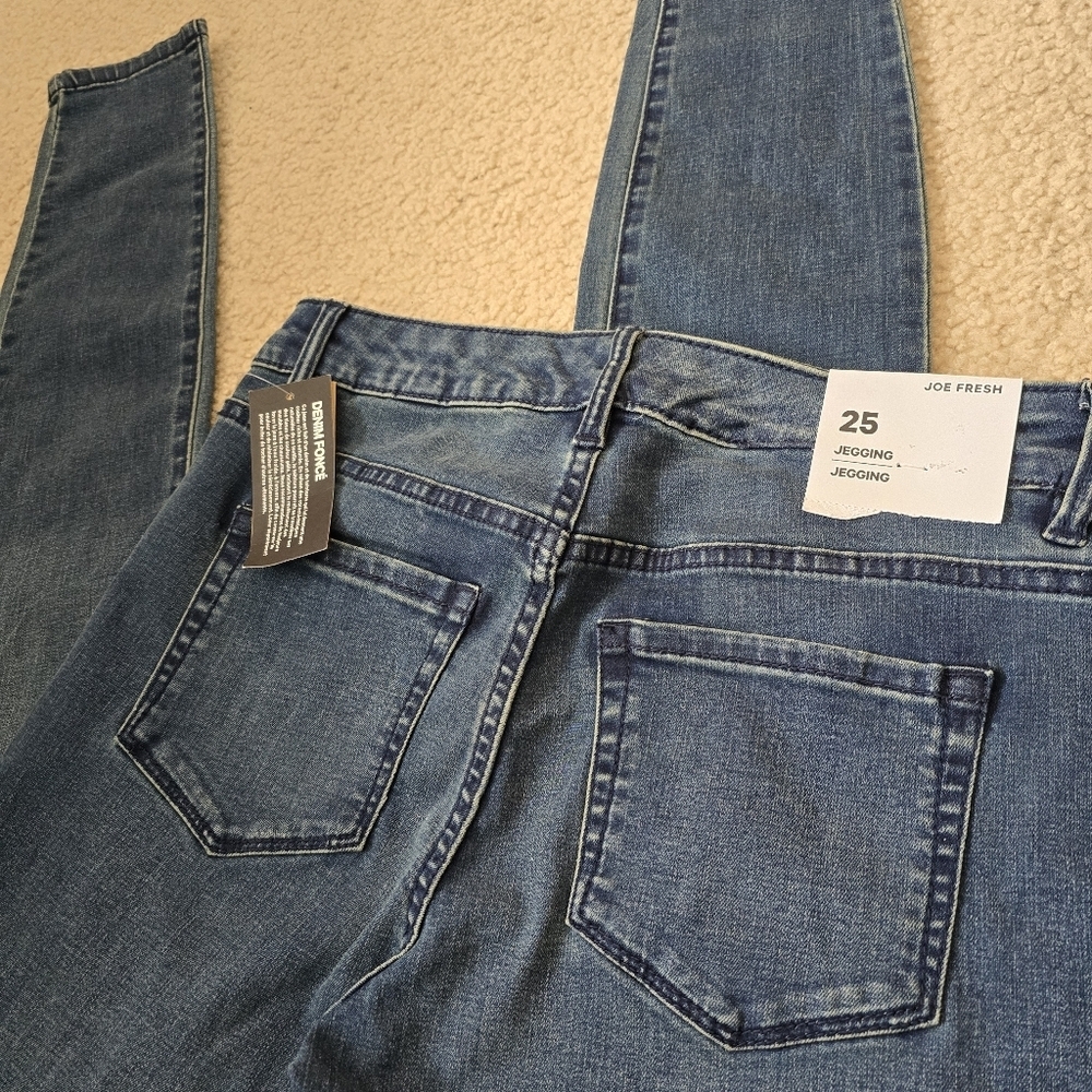 NWT JF Dark Denim Jeggings Womens Size 25